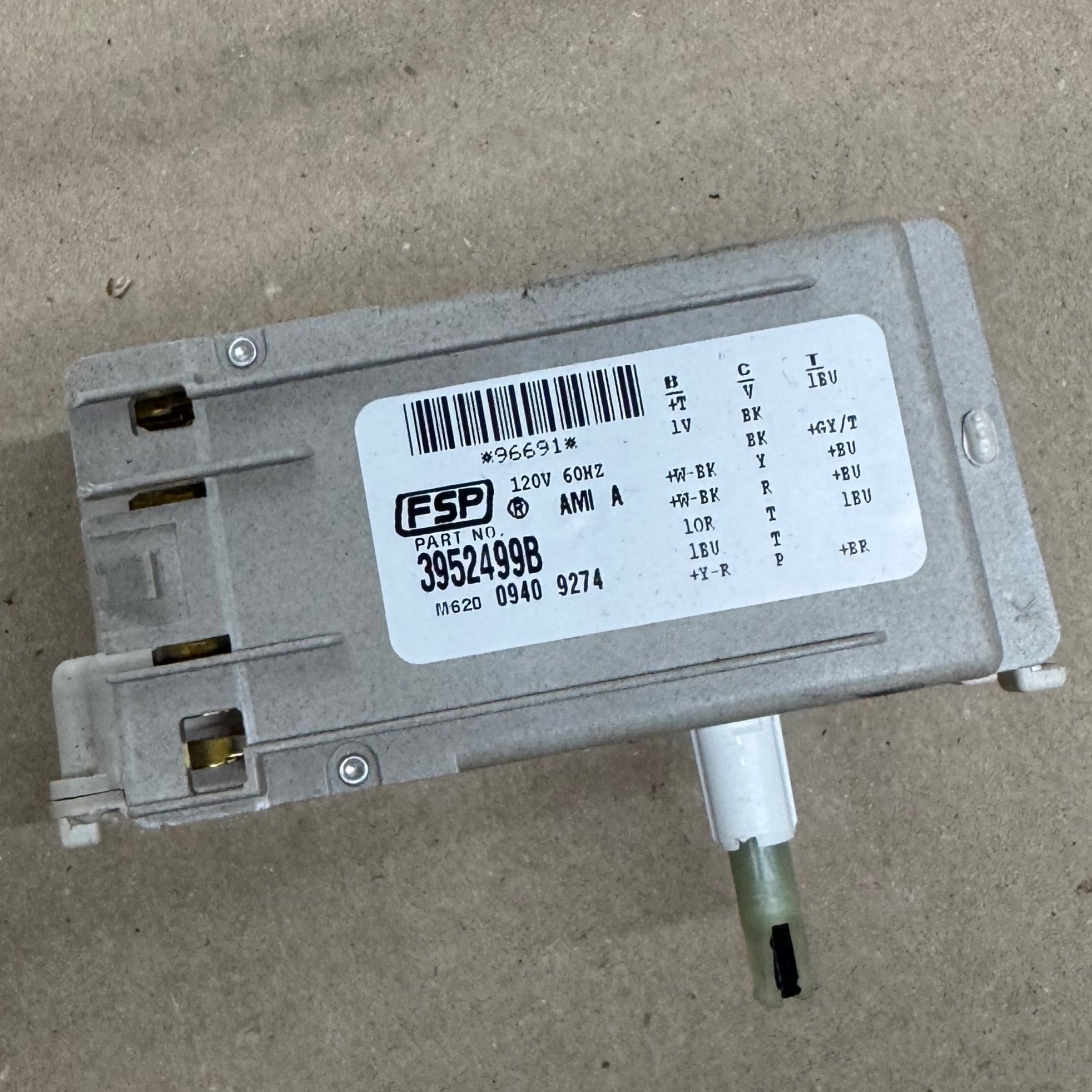 Whirlpool Washer Laundry Center Washer Timer (replaces 3952499B) WP3952499 Whirlpool Washer Laundry Center Washer Timer (replaces 3952499B) WP3952499